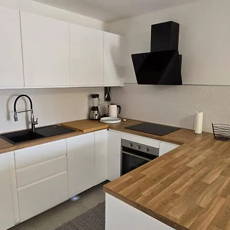 Laganini, I&i Apartment