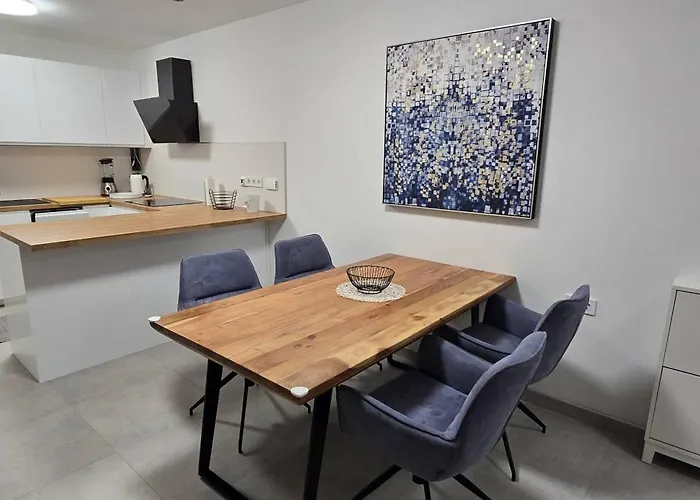 아파트 Laganini, I&i