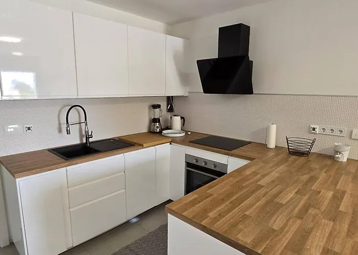 Laganini, I&i Appartement